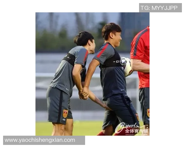 张伟独家揭秘足球技巧与战术分析助你提升球技的心得分享